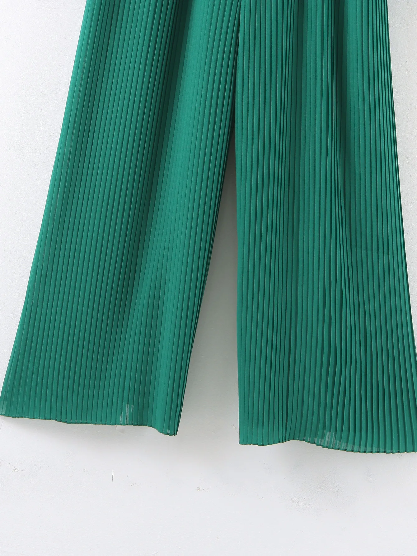 

Women's Fashion New Round Neck Solid Color Drape with Belt Pleated Wide-leg Jumpsuit Rompers Spring Autumn