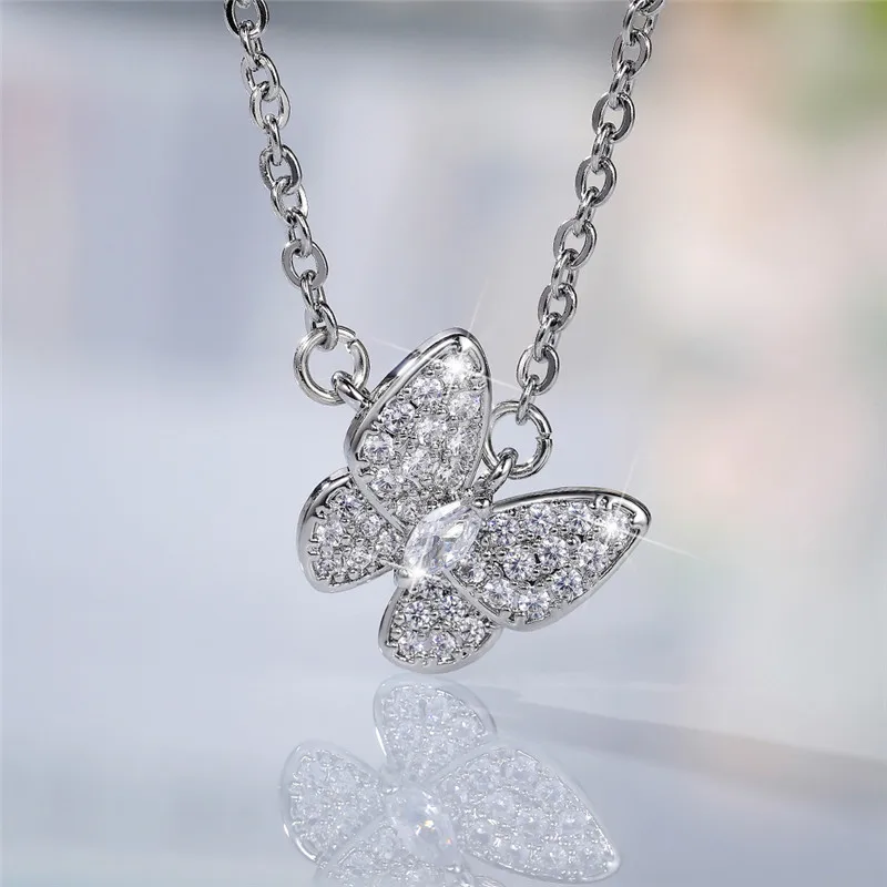 

Цепочка с кулоном в форме бабочки, с фианитом