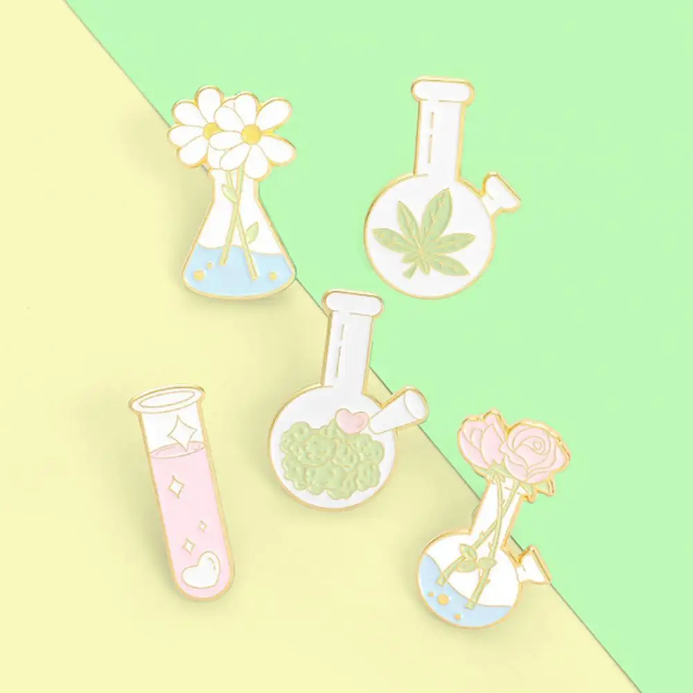 

Fashion Lovely Alloy Enamel Lapel Pins Mini Lightweight Brooch Unisex Plant Series Enamel Pin for Backpack