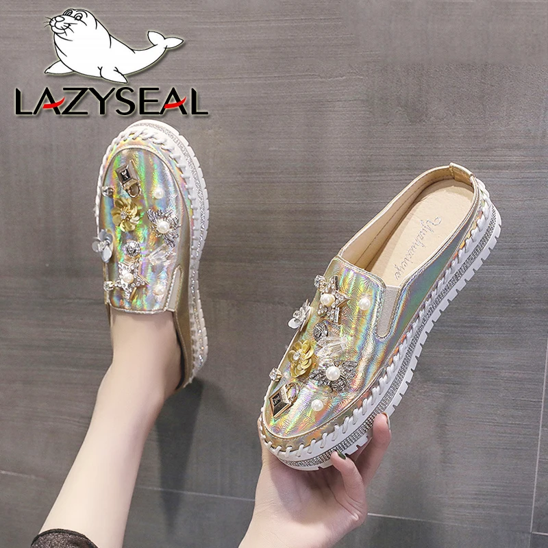 LazySeal-zapatillas con diamantes y perlas para mujer, zapatos de plataforma antideslizantes, con cierre de flores, cristales de imitación, cuero brillante, punta redonda
