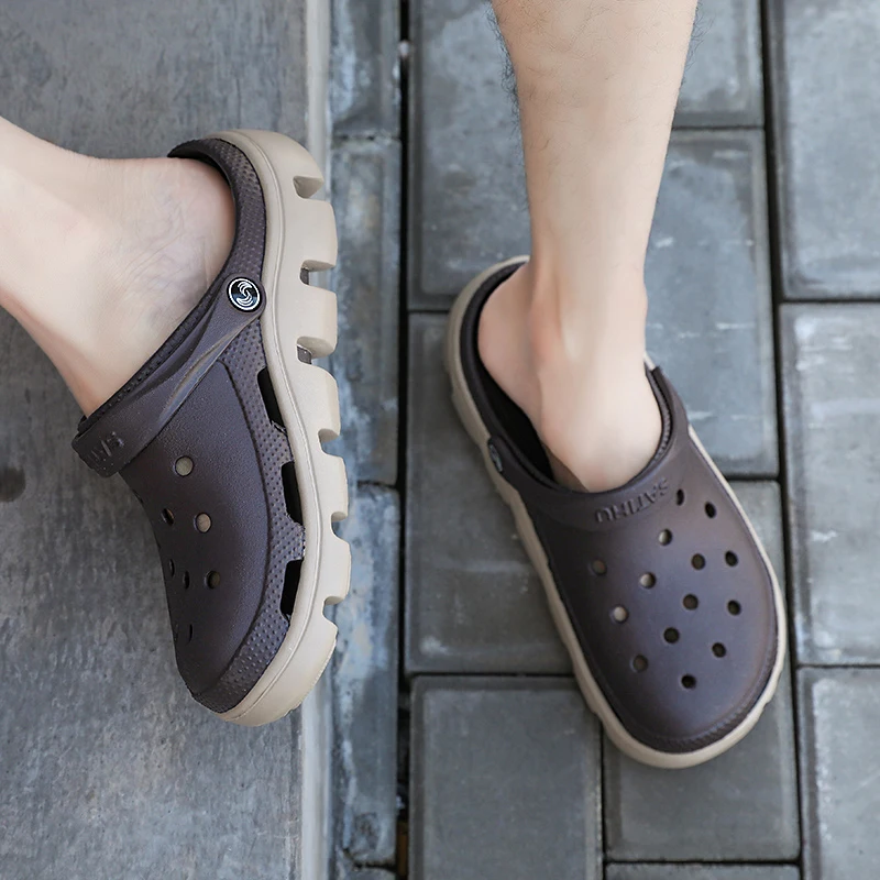 Мужские сандалии с дырками модные шлепанцы летние дышащие пляжные тапочки для