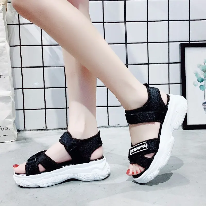 

Open Toe Women Sport Sandals Hollow Out Woman Sandals Outdoor Platform Shoes Ladies Thick Bottom Summer Beach Shoes 2021 New