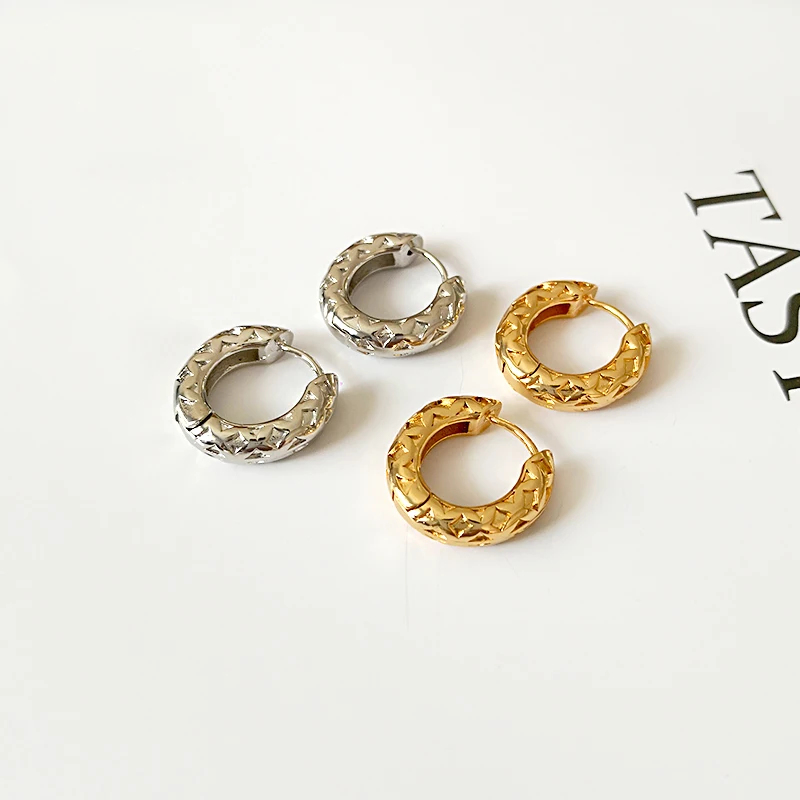 Модные золотистые серьги кольца Peri'sBox 2019 стильные женские с геометрическим