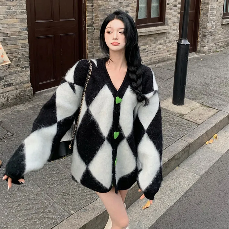 

Женский трикотажный кардиган на пуговицах, черный и белый кардиган в клетку с бриллиантами, Осень-зима 2021