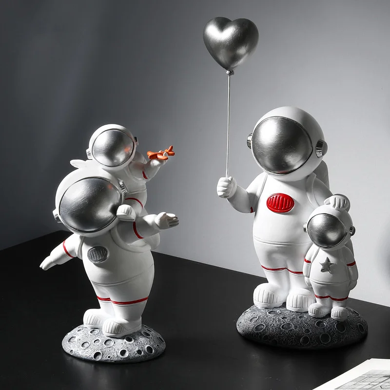 

Astronaut Statues Family Resin Model Modern Statues Home Decoration Accessories Gift Room Office Desk Sculpture Decoration Craft