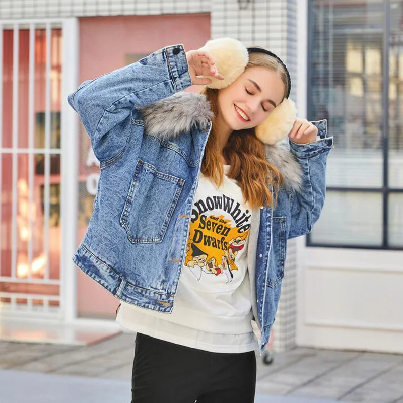 Свободная теплая джинсовая куртка с капюшоном женская зимняя модная Толстовка