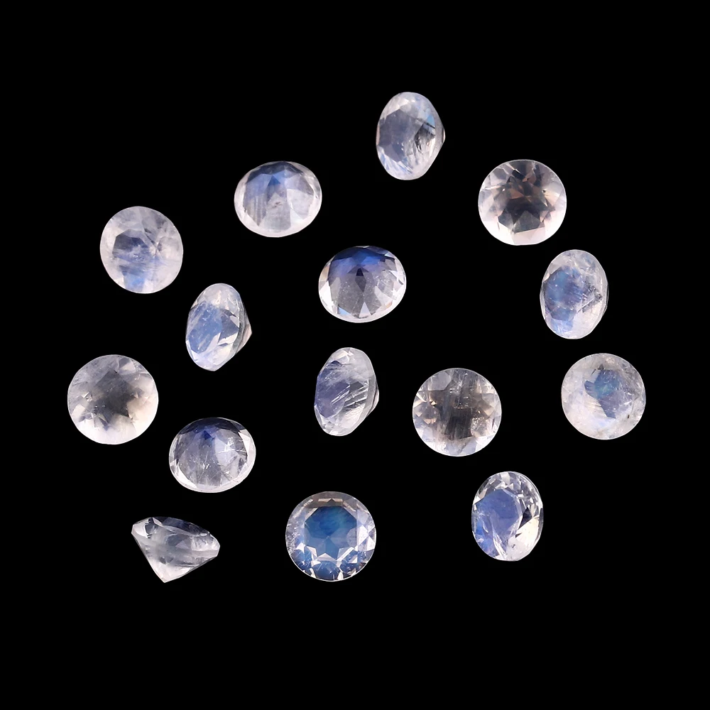 

Faceted Cut Gemstone 4mm Natural Moonstone Natural Loose Gemstone 0.2ct