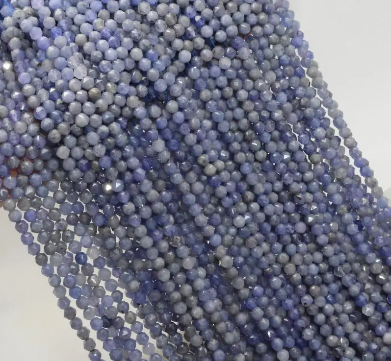 Tanzanite Натуральный Черный шпинель/Сапфир/Танзанит/Аквамарин/Лабрадорит/флюорит треугольные граненые бусины 4 мм - Цвет: Tanzanite