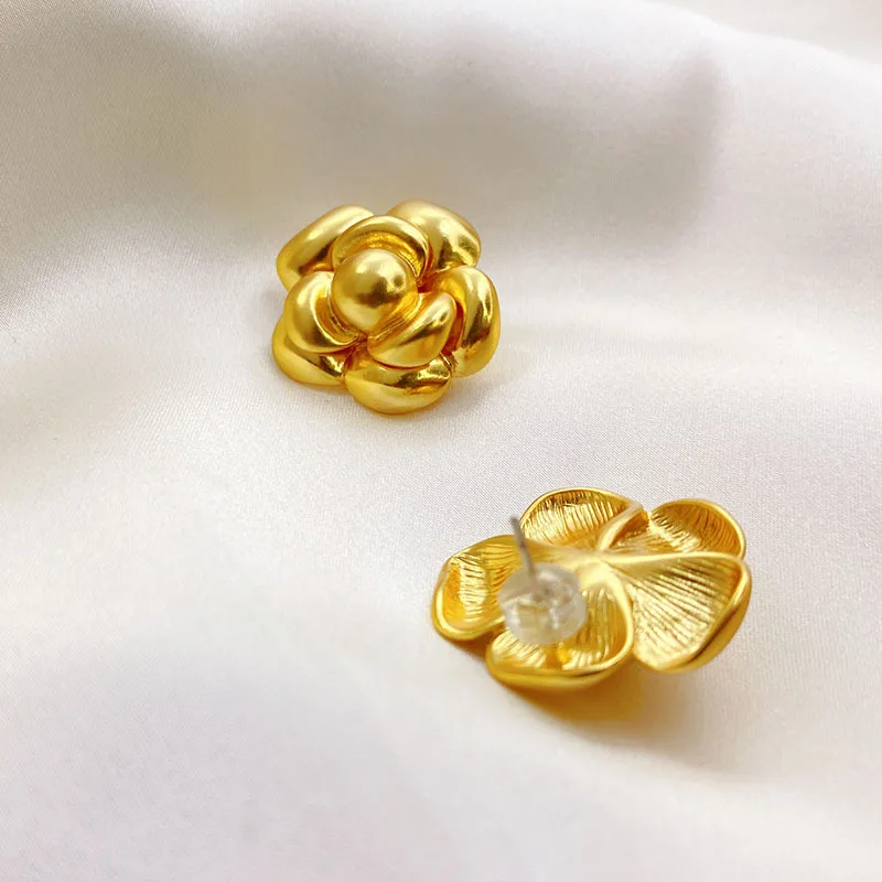 

Camellia earrings golden original gold fashion earrings