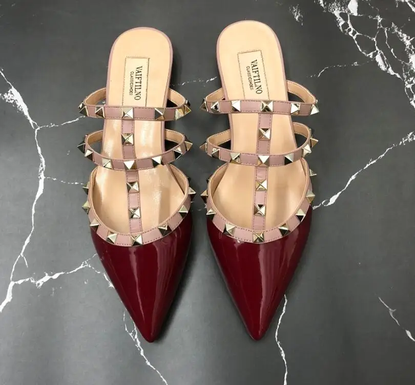 claret shiny V/Брендовая обувь женские плоские тапочки черные туфли из лакированной кожи телесного цвета на плоской подошве женские сандалии на плоской подошве из натуральной кожи с заклепками 34-43, красная коробка - Цвет: claret shiny