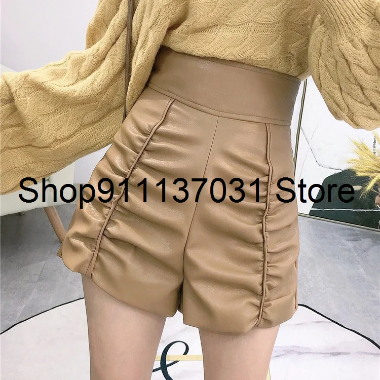 

Autumn new leather sheepskin pleated flower high-waisted boots broad legs show thin casual sweet hot leather shorts women wear