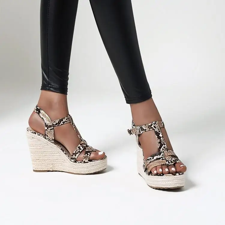 

2020 Korean new fish mouth sandals women's summer slope heel thick bottom muffin high heel waterproof platform versatile women's