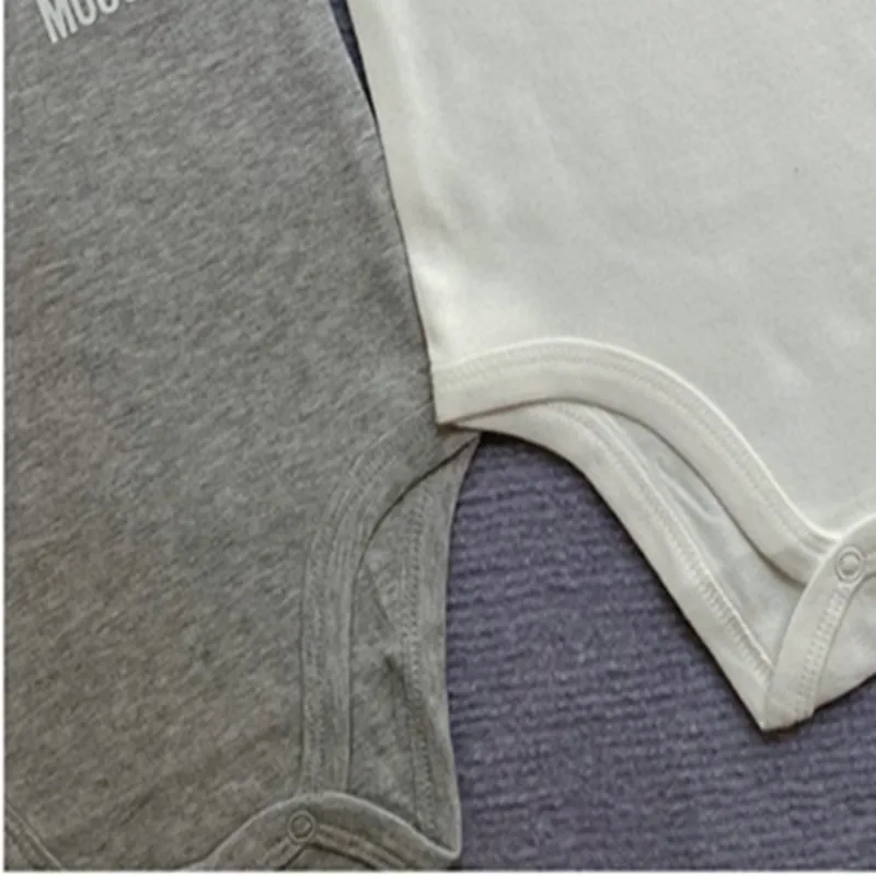 

Baby boy and baby girl Cotton jumpsuit and saliva towel