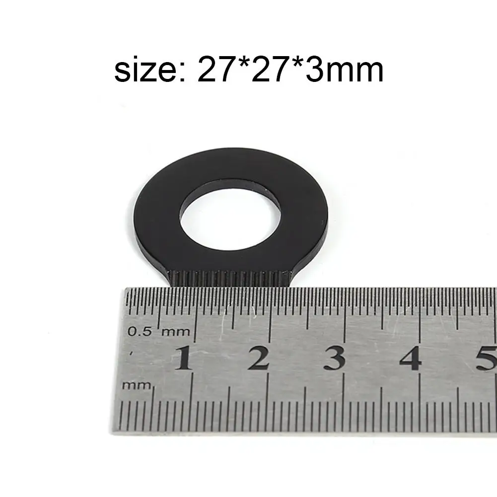 

1pc Stainless Steel Outdoor Survival Camping Scraper Flint Bottle Opener Tools Fire Starter Lighter Camping Black