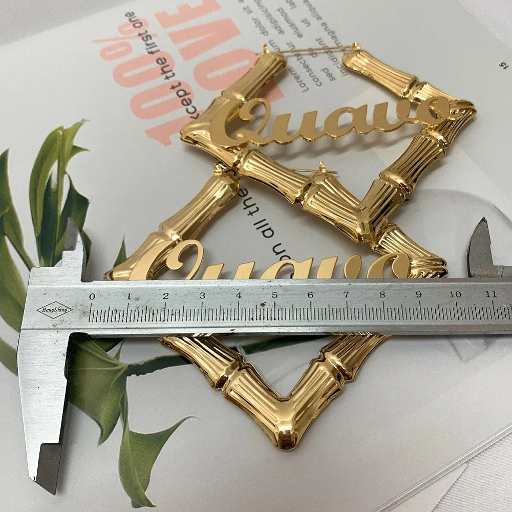 Рисунок 6 - Модные серьги с именем Ins