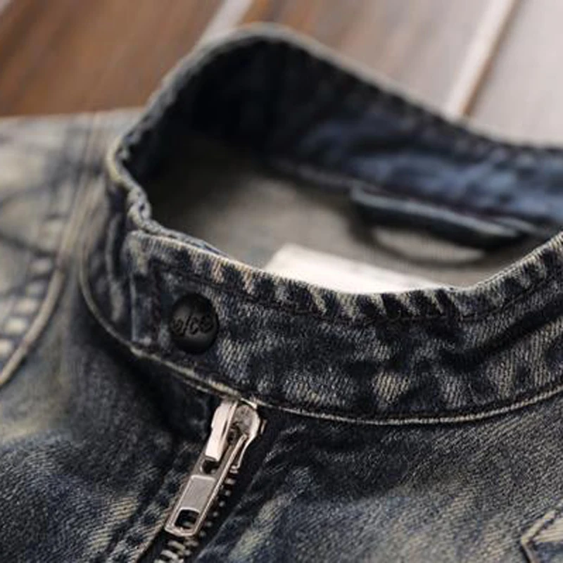 Мужская джинсовая куртка облегающая с американским флагом в стиле ретро A192 |