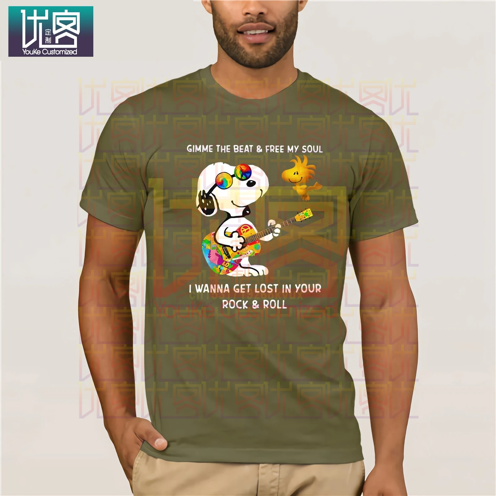 Возьмите бренд арахиса и Woodstock дай мне Beat душой футболка Для Мужчин's короткий