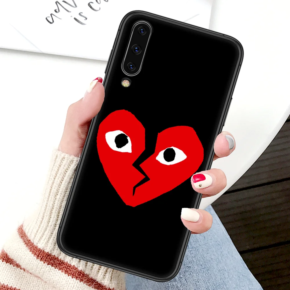 

Luxury Cdg play Fashion Phone Case For Samsung Galaxy A 3 5 7 8 10 20 20E 21S 30 30S 40 50 51 70 71 4G black Coque Fashion Etui