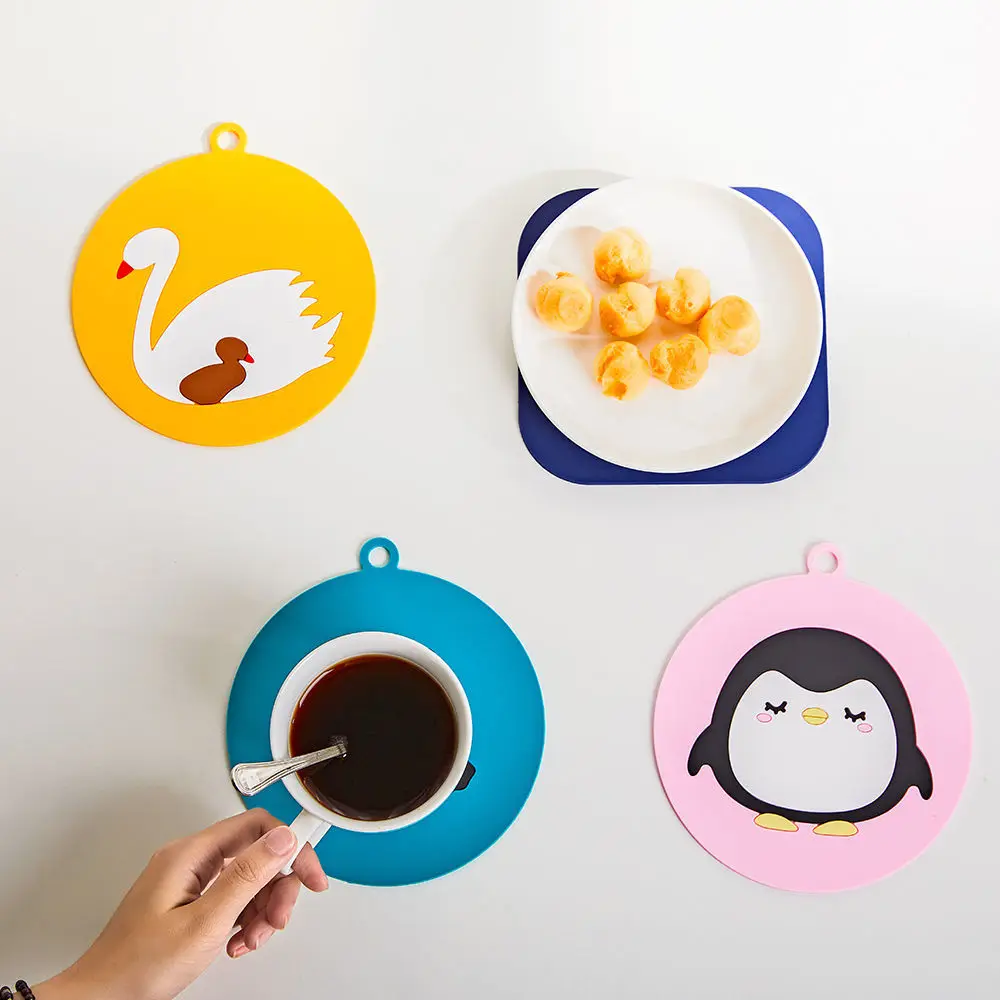 

Nordic Wind Insulation Pad Silicone Anti-hot Mat Table Cartoon Home Cup Cushion