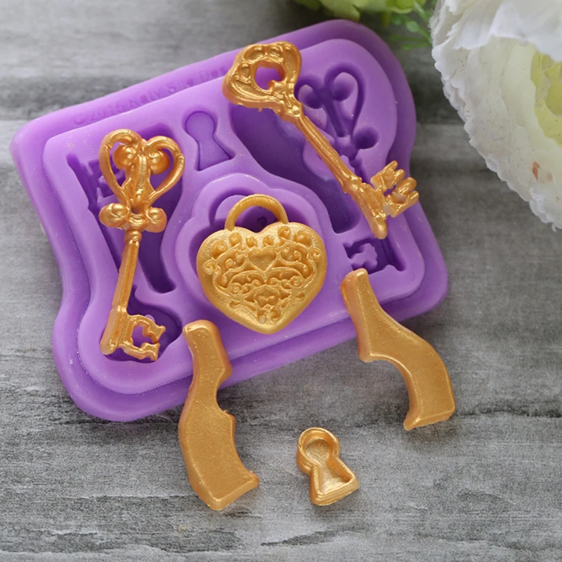 

Classical Retro Love Key Lock Silicone Mold Fondant Mould Cake Decor Tools Chocolate Gumpaste Molds, Sugarcraft, Kitchen Gadget