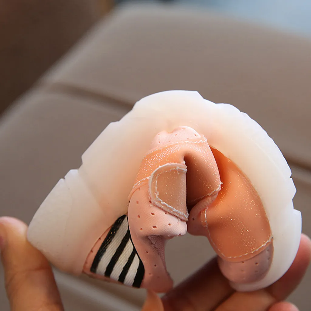 Детские кроссовки для маленьких девочек и мальчиков дышащие светодиодный