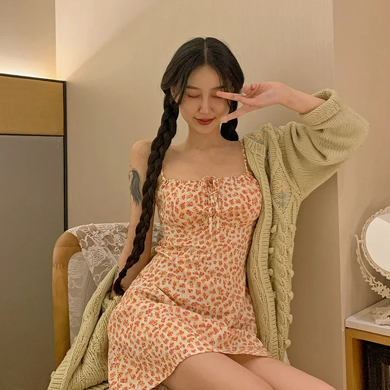 Мини-платье женское без рукавов с открытой спиной пикантный милый Универсальный