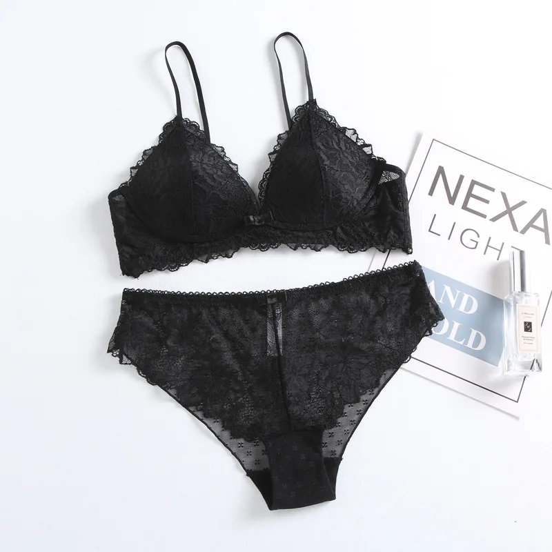 Кружевной бюстгальтер с французским треугольником пикантное нижнее белье