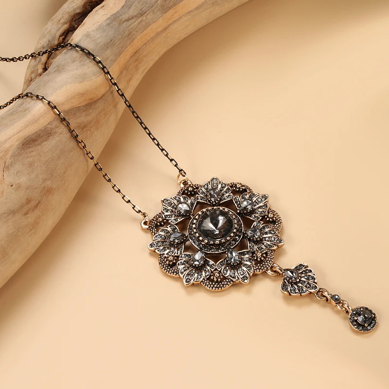 Кинели 2021 Новый серого цвета с украшением в виде кристаллов циркония ожерелье