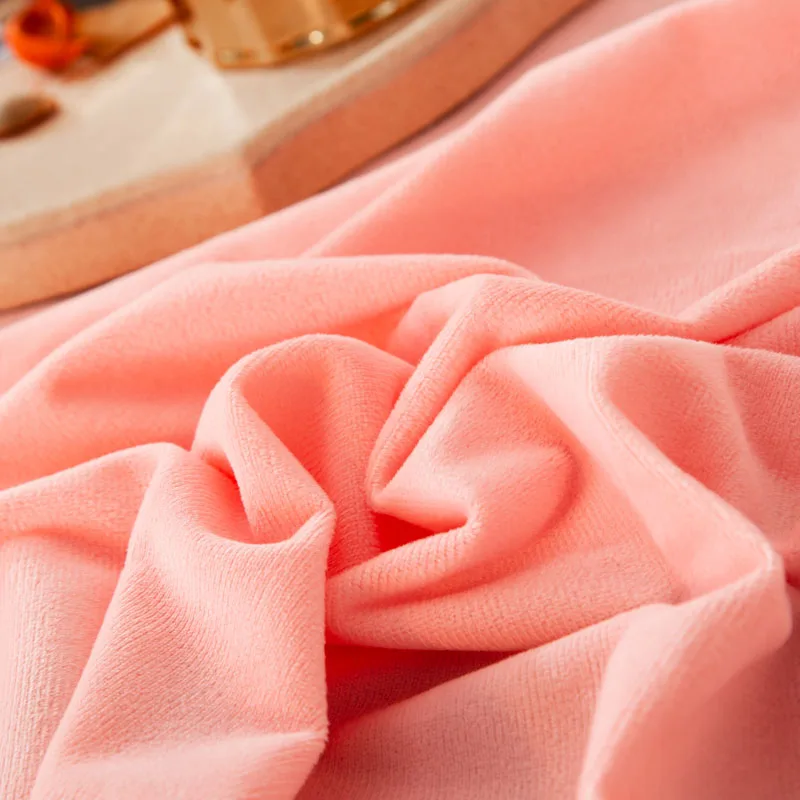 Светильник розовый текстиль бархатная простыня простой стиль коралловый бархат