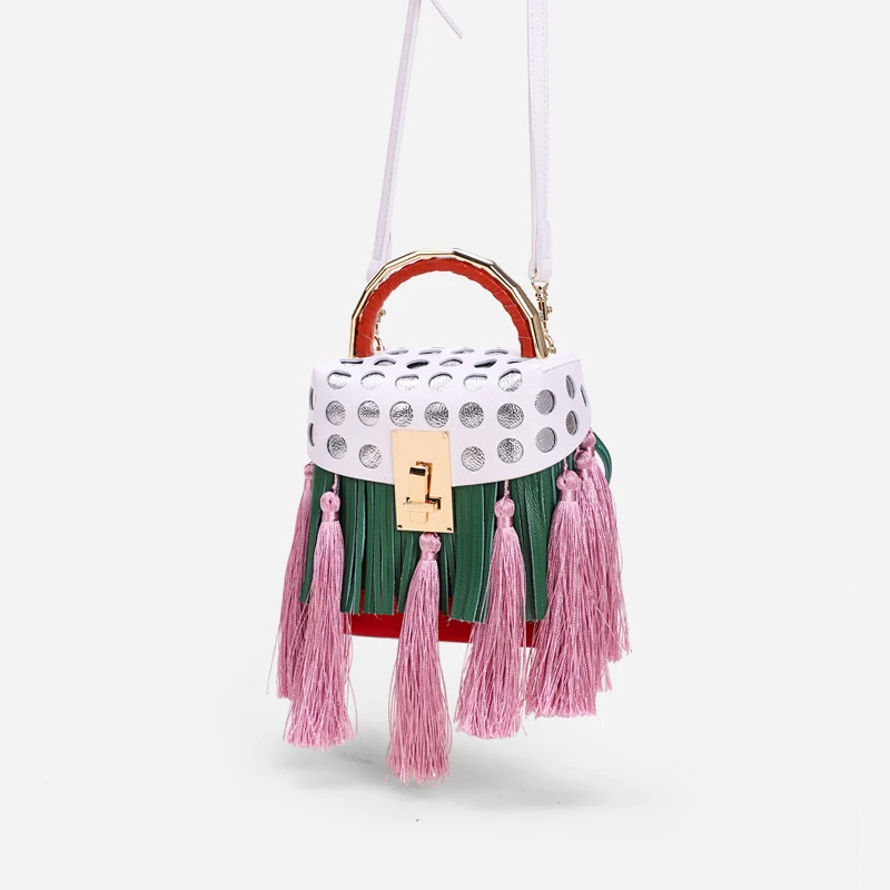 

Niche Design Metal Lock Color Matching Tassel Small Bag Female 2020 New Shoulder Bags High Quality Women Purse and Handbags