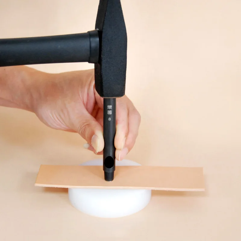 Профессиональный дырокол для кожи Круглый режущий стежок бумажника ремня сделай