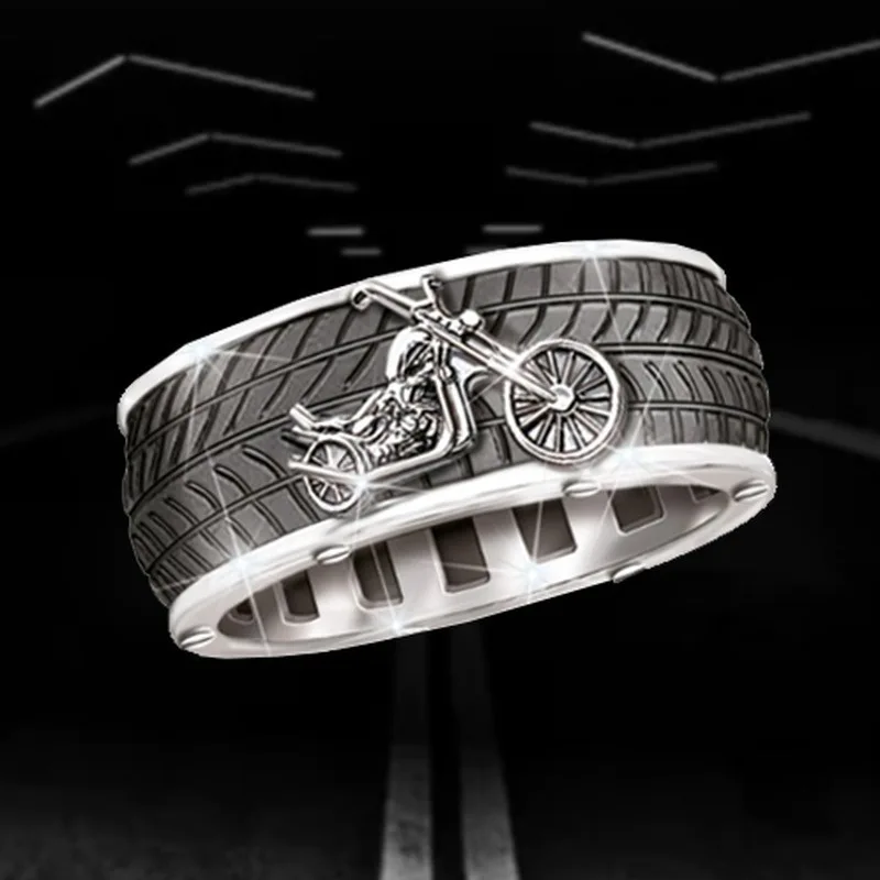 

Fashion Punk Men Metal Motocross Ring Geometric Motorcycle Tyre Pattern Casual Non-mainstream Party Ring Jewelry