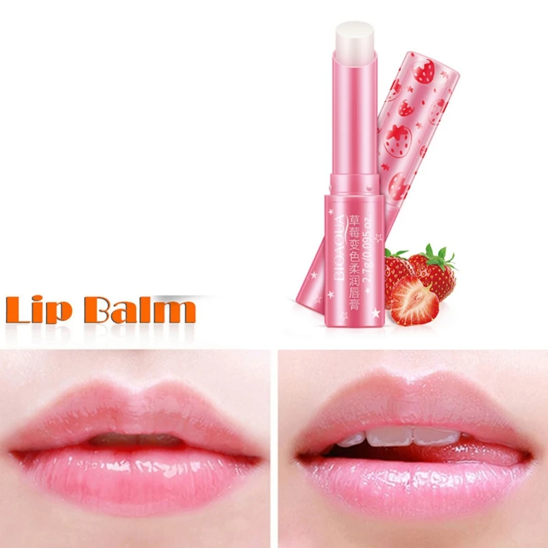 Мягкий бальзам для губ цвета клубники слегка розовый непрерывное изменение