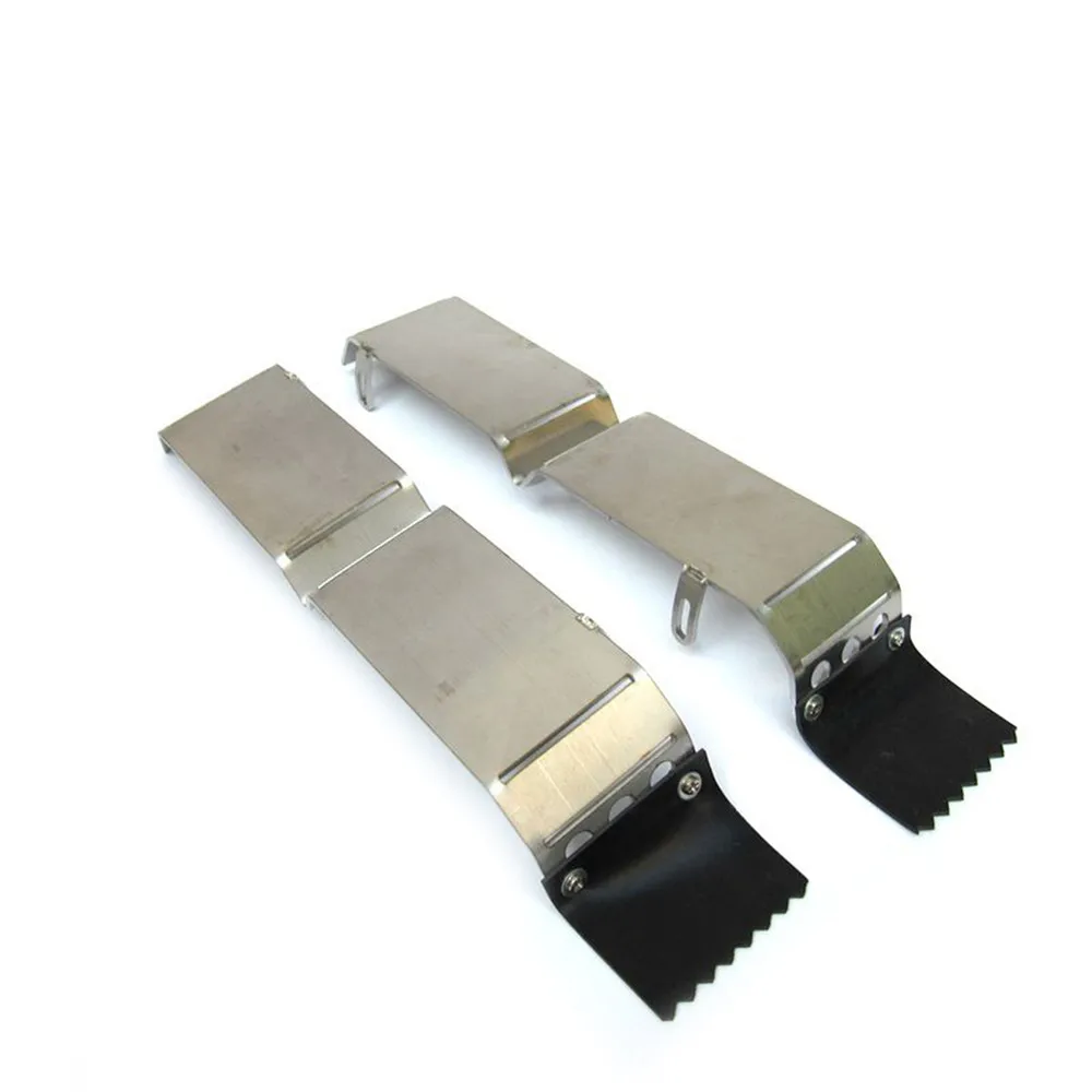 пара металлических задних г