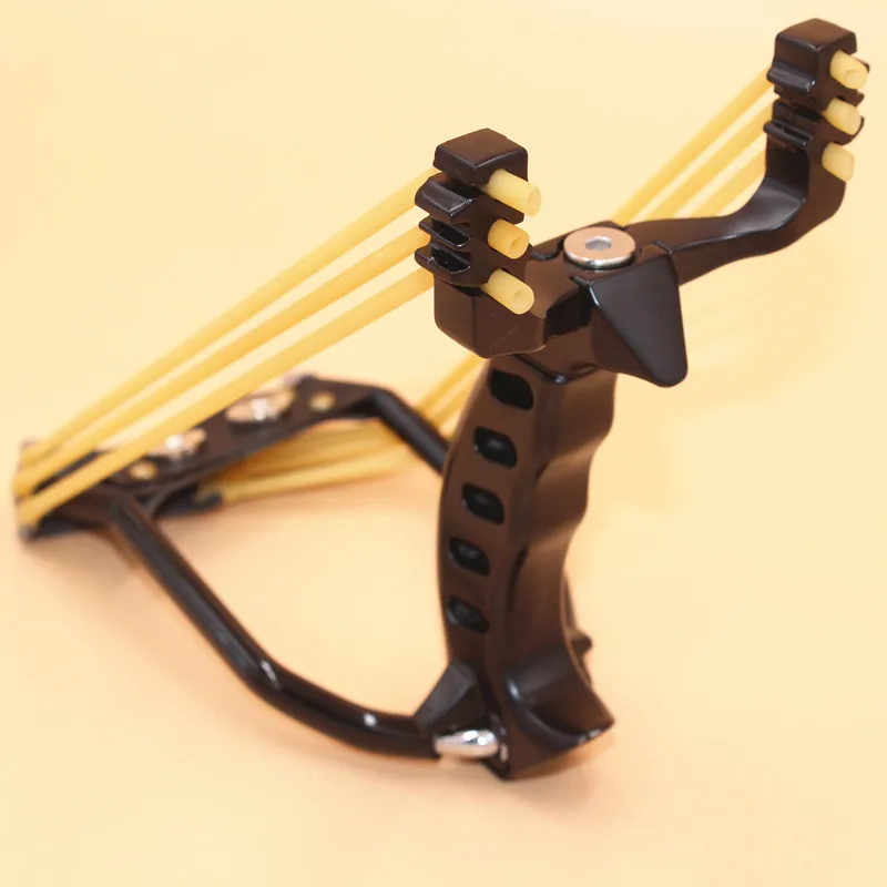 

High quality hunting fishing shooting slingshot high precision high power rubber band adult hunting shooting fish set 2020