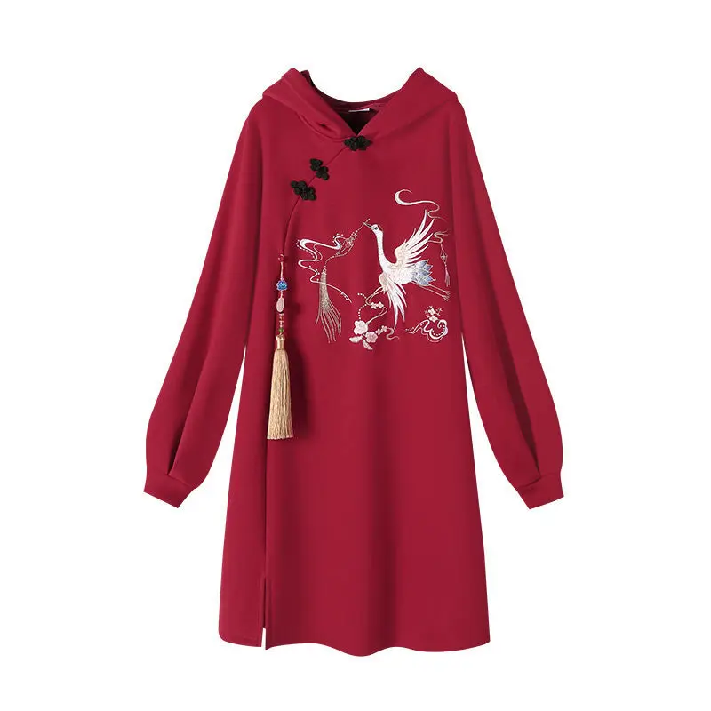 

2021 Plus Size Women's Mid-length Cheongsam Women's Spring New Western Style Dress Chinese Style Embroidery Robe Rouge Vestidos
