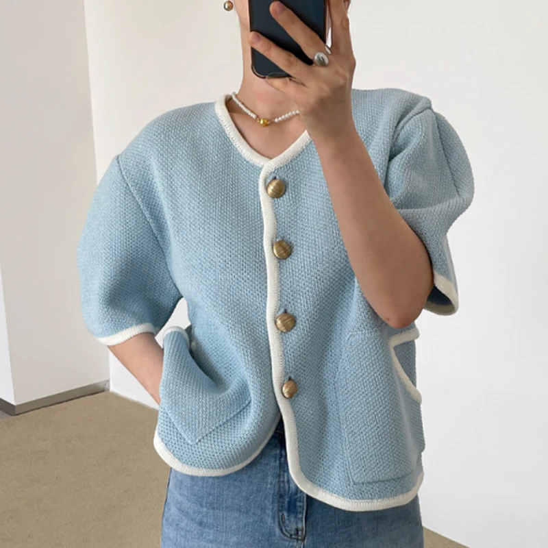 

Women Jackets 2021 Summer French Style V-Neck Trim Contrast Color Chic Button Double Pockets Puff Sleeve Knitted Jacket