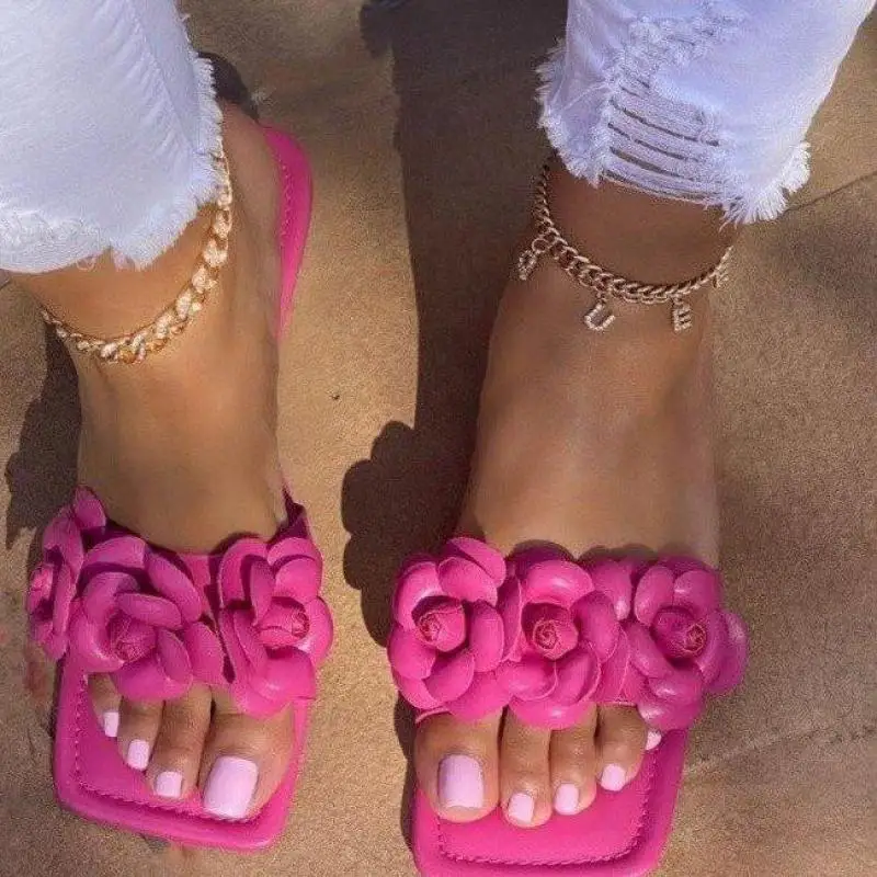 2021 Summer New Seaside Wear Holiday Non-Slip Flat Sandals Female Camellia Jelly Beach Slipper