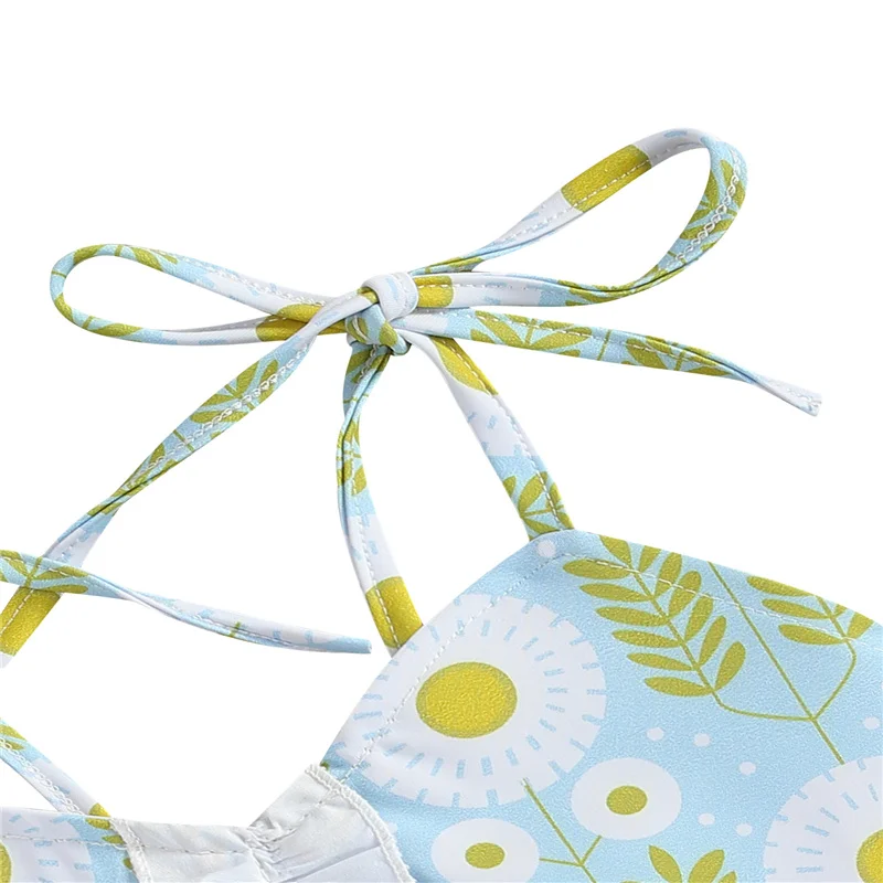 

2021 Kids Girls Two-piece Swimming Clothes Set Light Blue Floral Printed Pattern Suspender Tops + Shorts Children Girls Swimwear