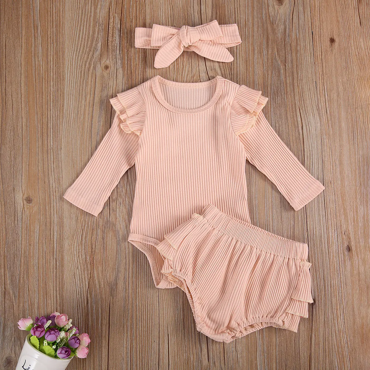 

Детская рубашка, костюм с шортами с рюшами, топ с круглым вырезом и длинным рукавом, повязка на голову с бантом на пуговицах