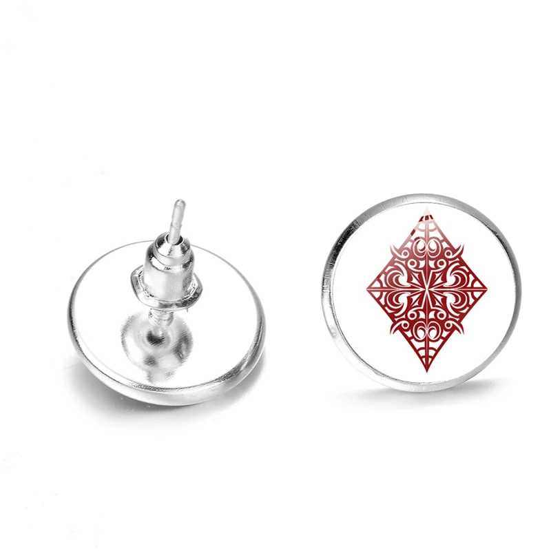 Азиатских покер пик Q серьги на открытом воздухе выпуклое зеркало поверхности