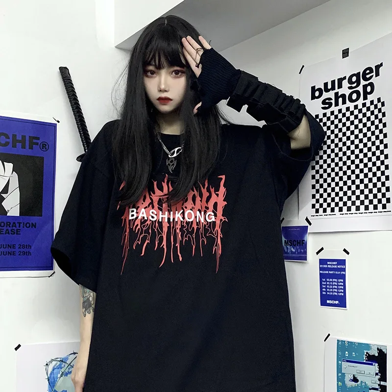 

Dark Gothic Style T-shirts Women's Streetwear 2020 Ins Harajuku Punk Loose Couples Base Top Letter Short Sleeve T-shirt Fashion