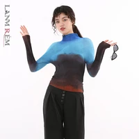 lanmrem womens pleated t shirt 2022 new printed long sleeve slim shirt female ealstic fashion top clothes yk129