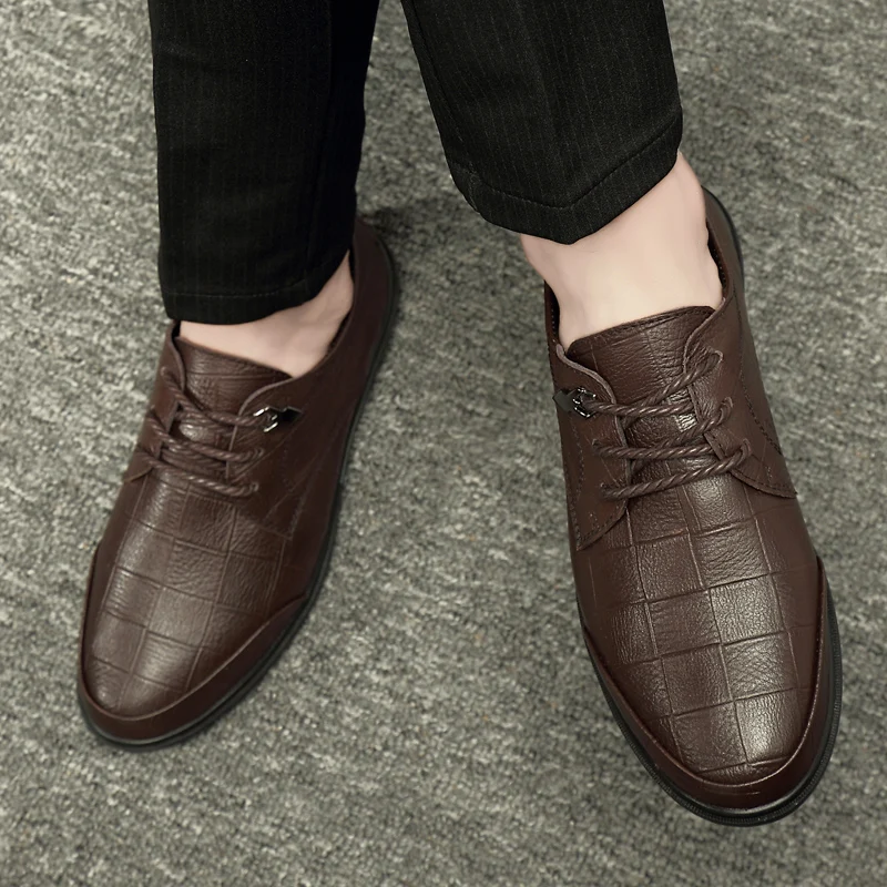 

2020 Big Size 38-46 Oxfords Leather Men Shoes Fashion Casual Pointed Top Formal Business Male Wedding Dress Flats *2898