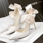 Туфли-лодочки женские на высоком каблуке, пикантные Свадебные дизайнерские туфли на шпильке, с жемчугом, заостренный носок, роскошные красные