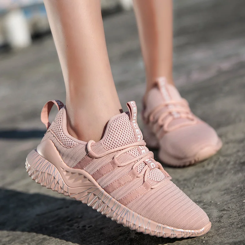 Кроссовки женские спортивные дышащая сетчатая обувь на плоской подошве для