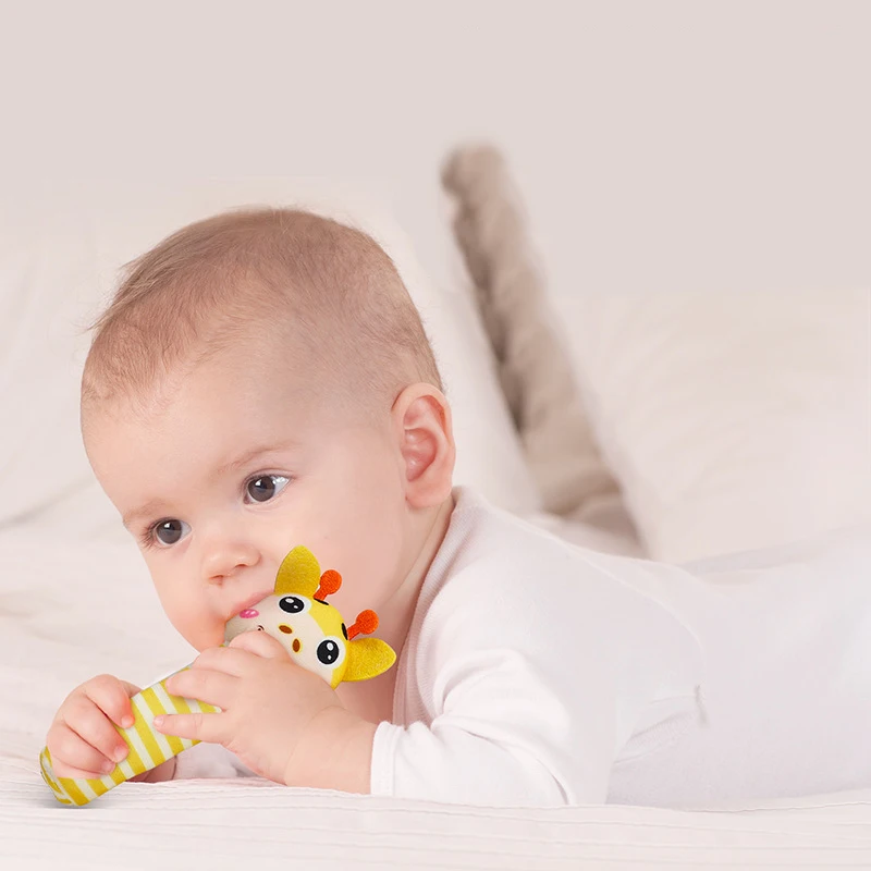 New 0-12M soft plush baby toy animal bb hand bell baby teething rattle toy washable newborn gift animal style hand bell rattle