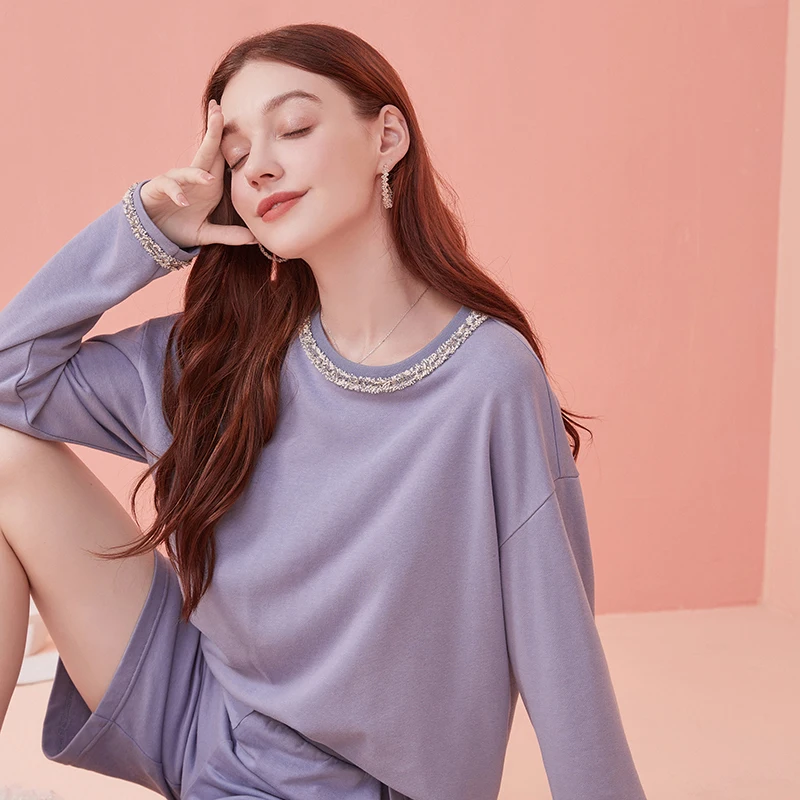 

Женский Повседневный Свитшот ARTKA, комплект из двух предметов, пуловер с круглым вырезом и шорты, VA25009Q, осень 2020