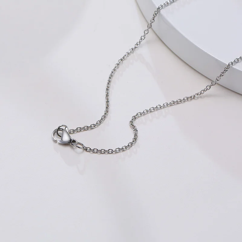 

Vnox America Flag Butterfly Necklaces for Men Women,Stainless Steel USA Flag Pendant,Vivid Animal Trendy Elegant Jewelry