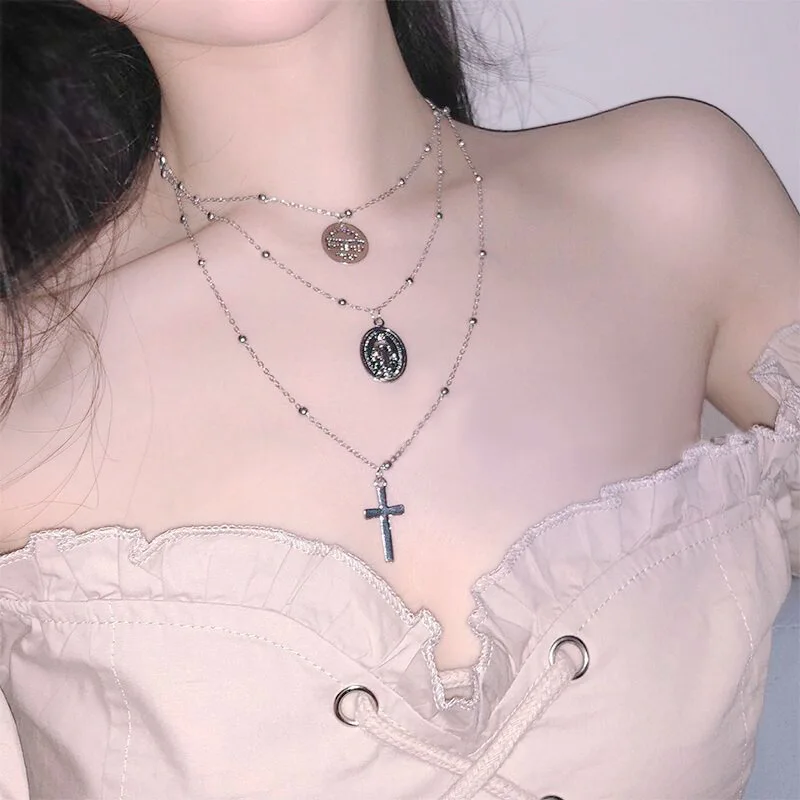 

Round Card Cross Necklace Sets for Women 2021 Vintage Style Multilayer Choker Aesthetic Multilayer Necklace Men's Neck Chains